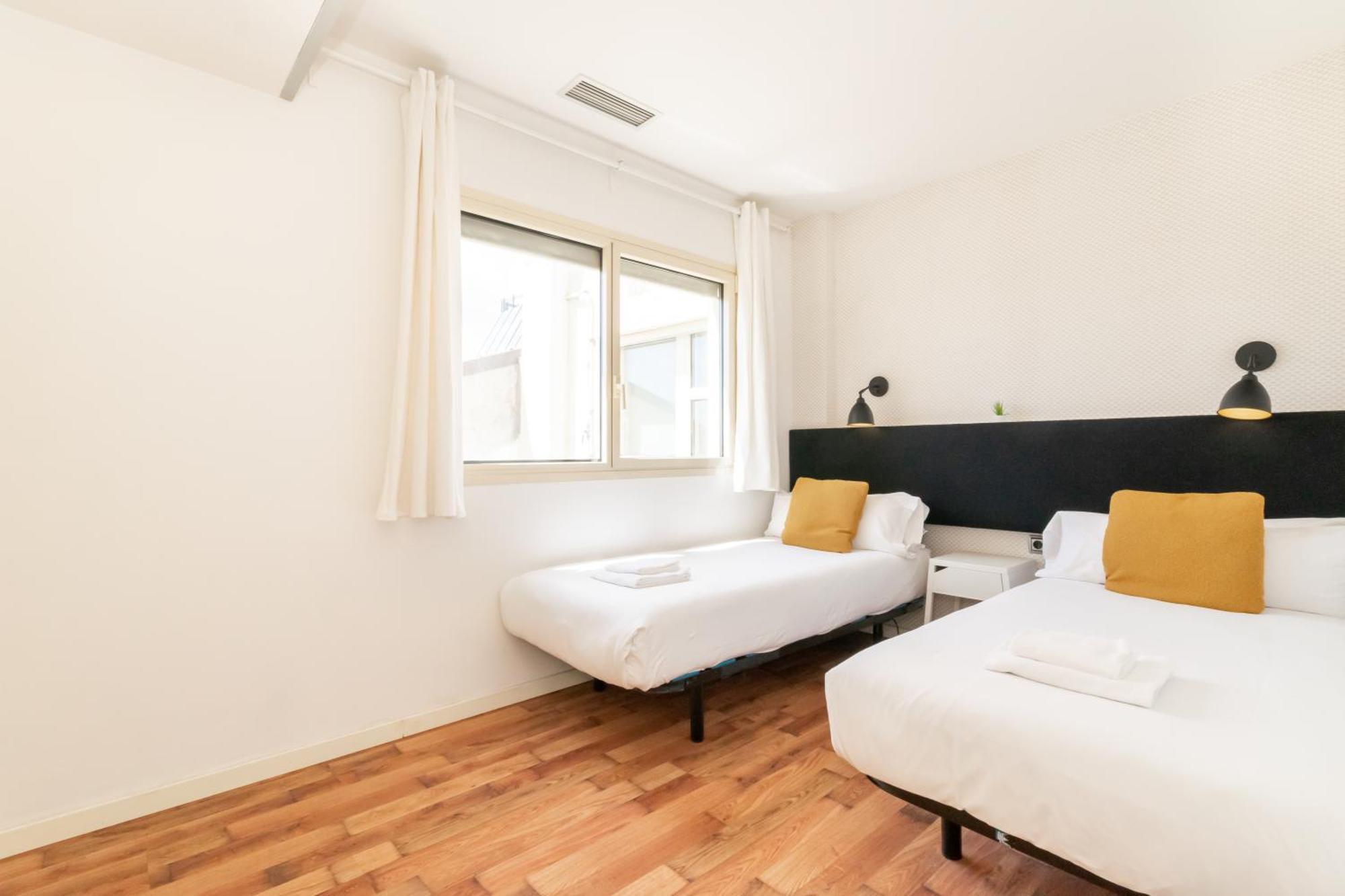 Unique Rentals - Placa Catalunya Central Apartments Barcelona Bagian luar foto