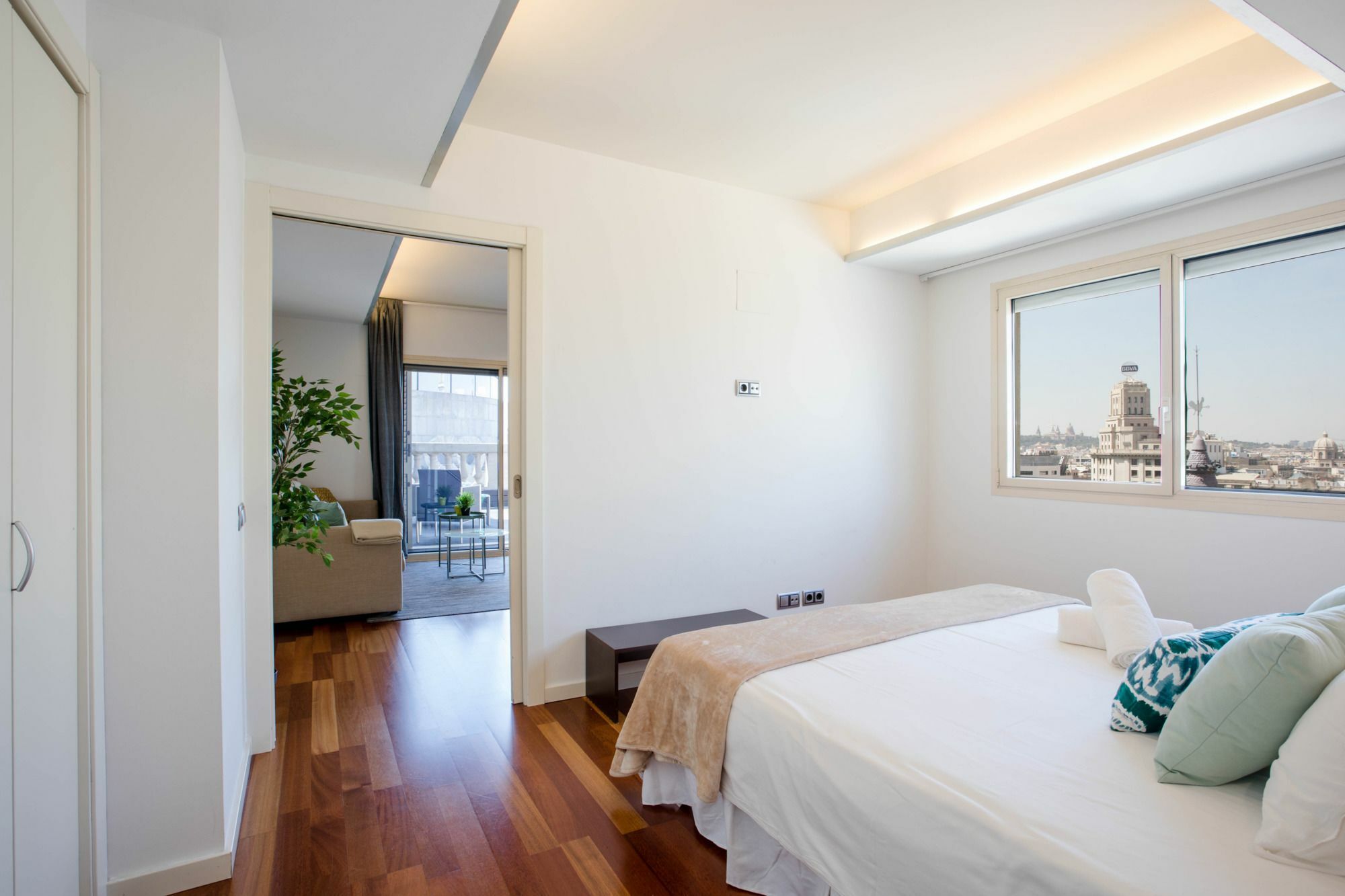 Unique Rentals - Placa Catalunya Central Apartments Barcelona Bagian luar foto