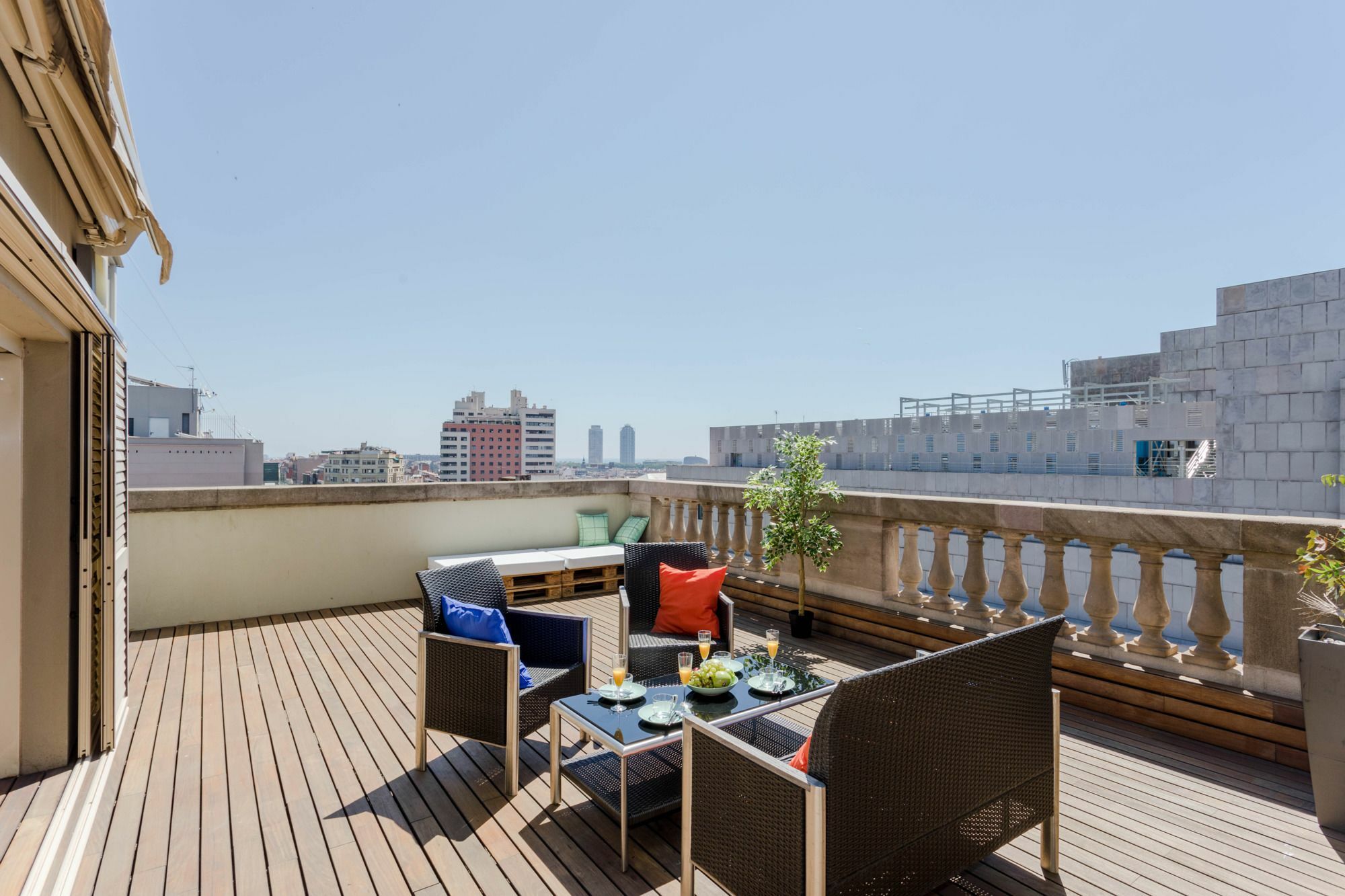 Unique Rentals - Placa Catalunya Central Apartments Barcelona Bagian luar foto
